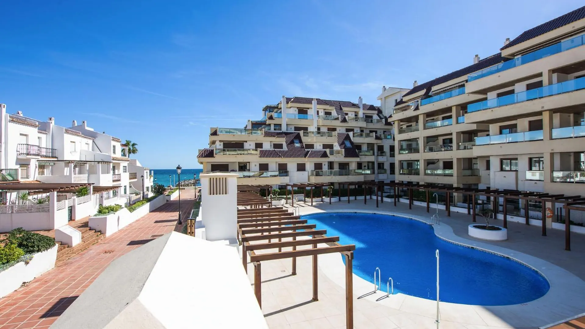 La Duquesa Port & Beach Retreat 106 マニルバ 0*,  スペイン